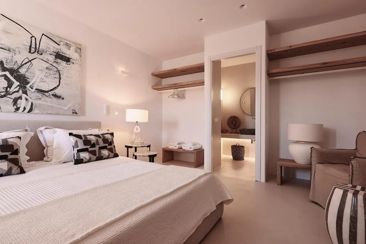 Villa Barbarossa - Elegant Beachfront Retreat With Heated Pool & Outdoor Gym Ftelia   Ftelia (Mykonos)