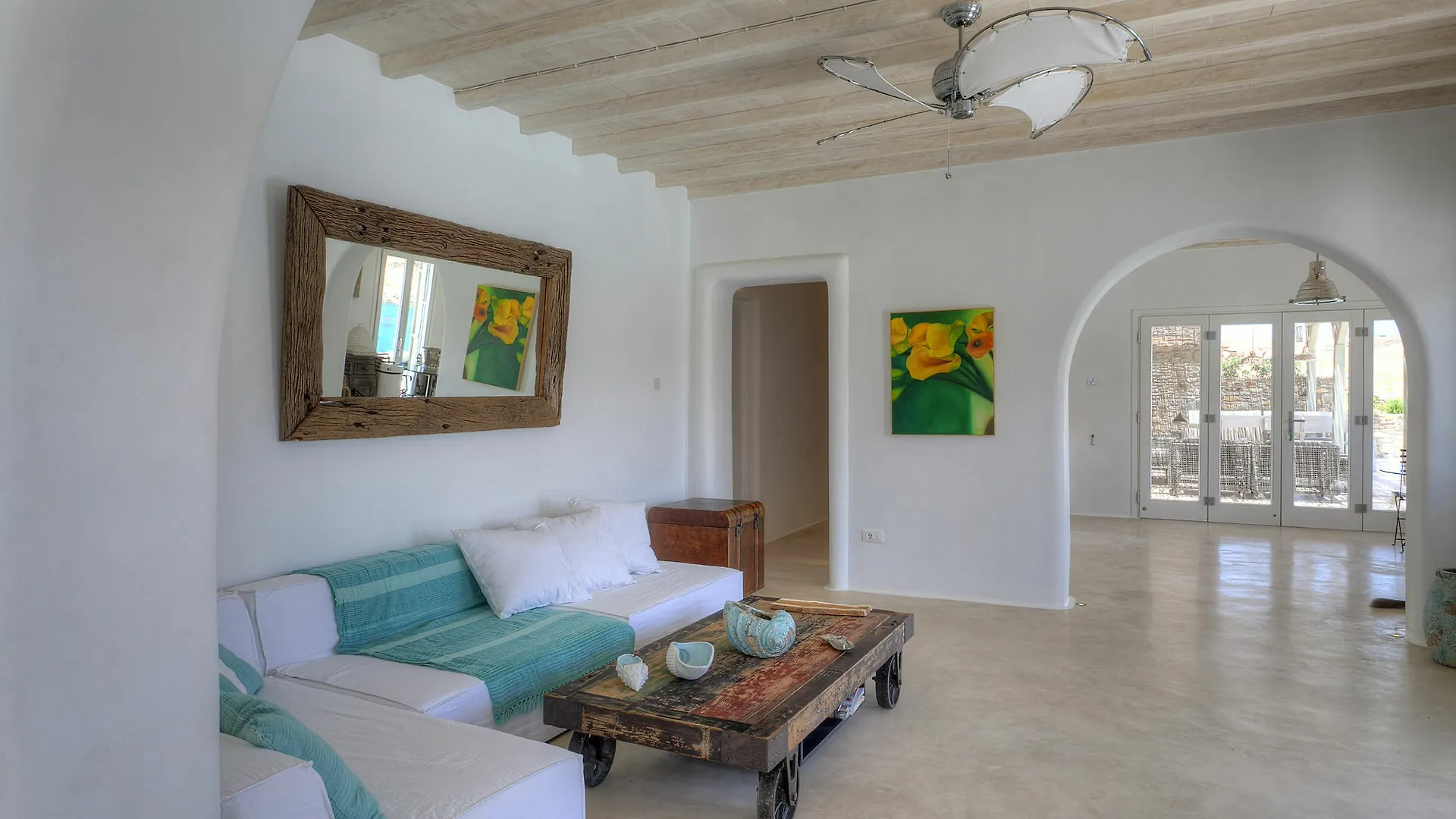 Villa Barbarossa - Elegant Beachfront Retreat With Heated Pool & Outdoor Gym Ftelia  Grekland