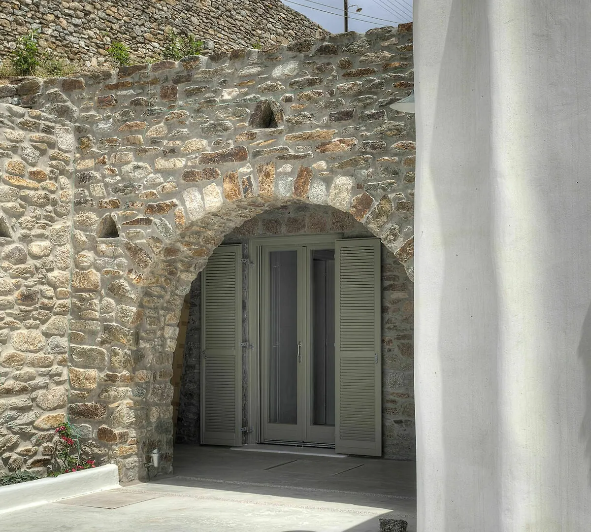 Villa Barbarossa - Elegant Beachfront Retreat With Heated Pool & Outdoor Gym Ftelia  Ftelia (Mykonos)