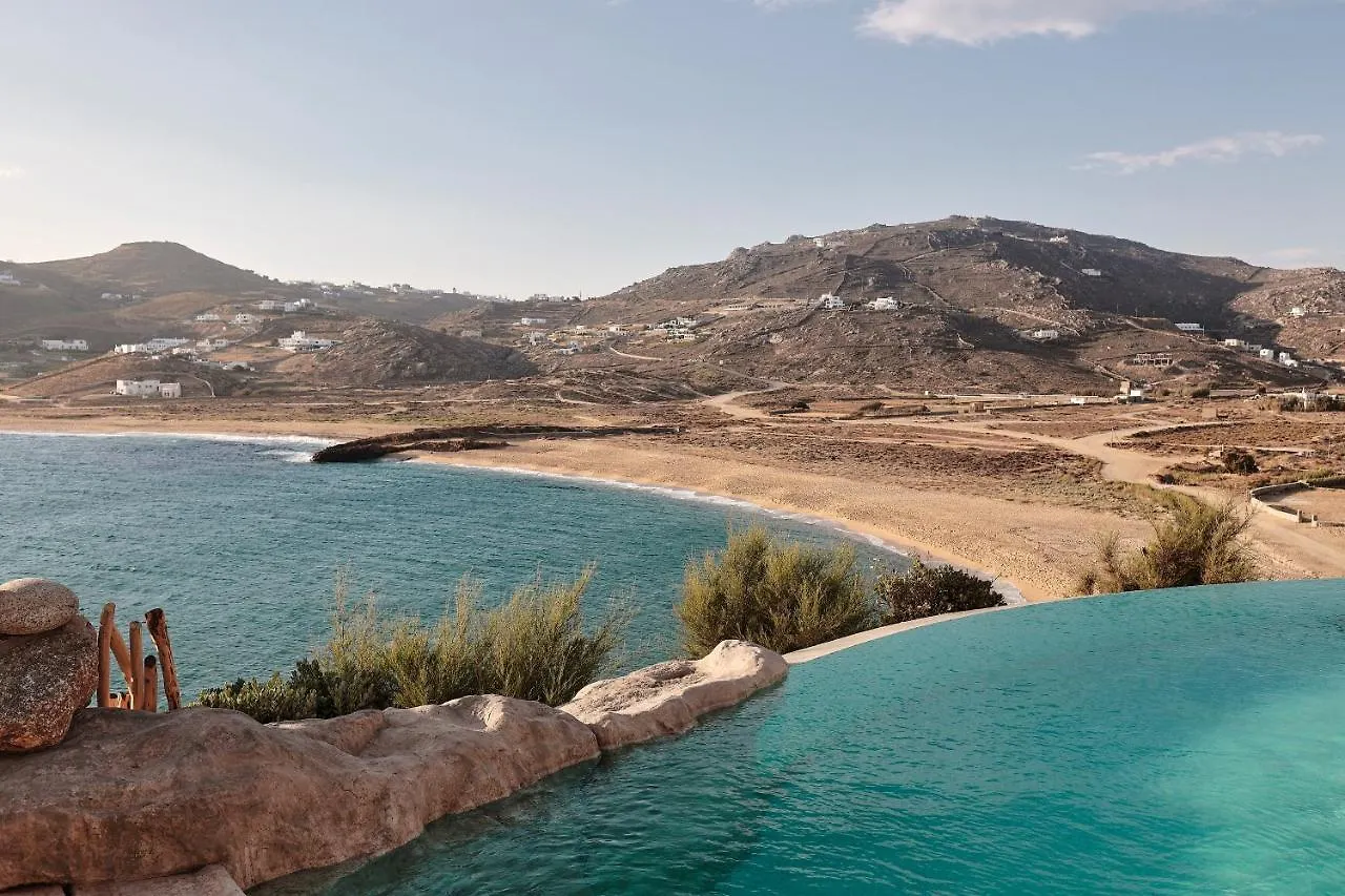 Villa Barbarossa - Elegant Beachfront Retreat With Heated Pool & Outdoor Gym 0*, Ftelia (Mykonos)