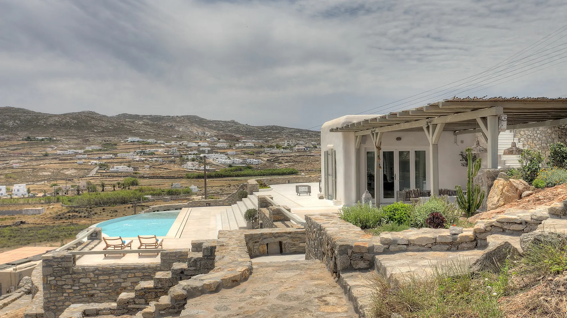 Villa Barbarossa - Elegant Beachfront Retreat With Heated Pool & Outdoor Gym 0*, Ftelia (Mykonos)